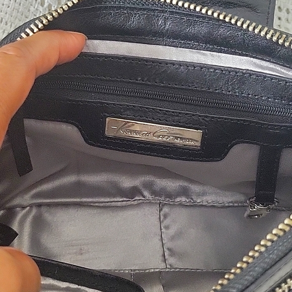 Kenneth Cole Black Genuine Leather Over the Shoulder Bag Purse - Picture 9 of 12